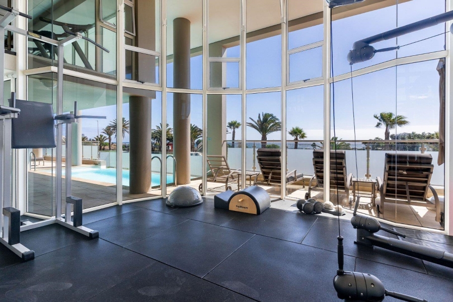 2 Bedroom Property for Sale in Mouille Point Western Cape